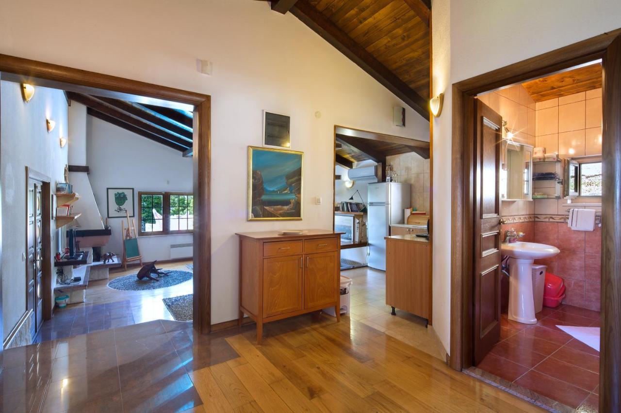 Villa Robinson Petrovac Exteriör bild